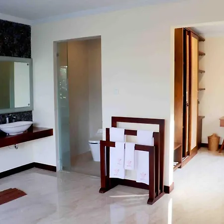 The Grand Villandra Resort Lovina Exterior photo