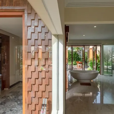 The Grand Villandra Resort Lovina Exterior photo